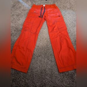 🌼Dickies Women's Red Cargo Scrub Pants Size Small Good Condition
